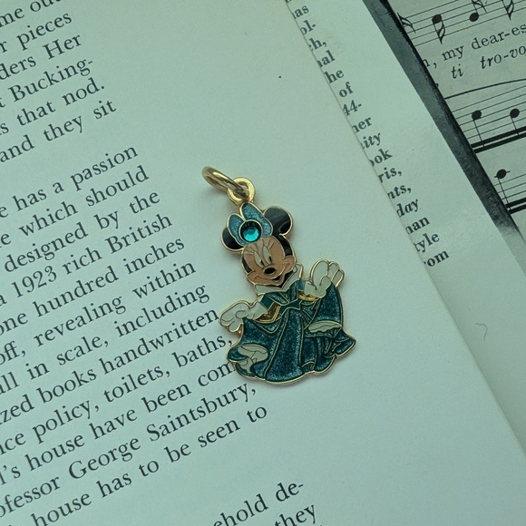 Disney Gold and Teal Minnie Mouse Character Necklace Pendant. - Picture 3 of 6